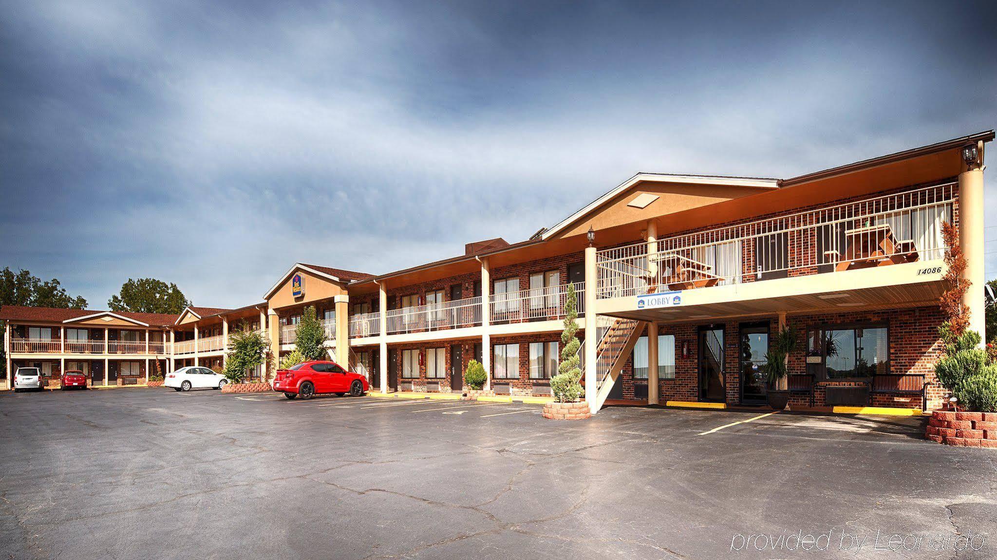 Best Western Montis Inn Сент-Роберт Экстерьер фото